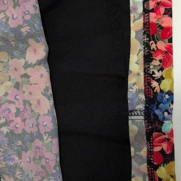 Molly Braken mini skirt vivid floral fully lined Sz Xl NWOT - Picture 10 of 10